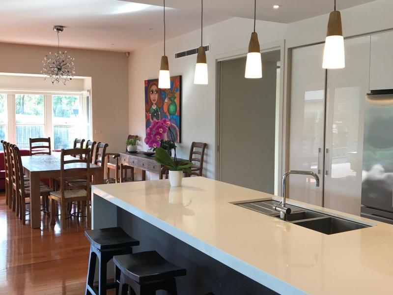 McKinnon, VIC - $310