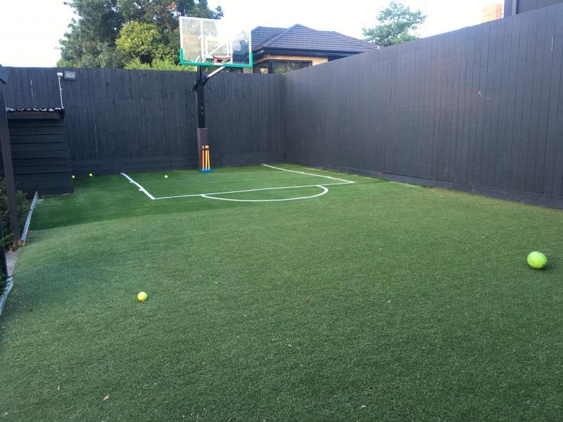 Kew East, VIC - $360