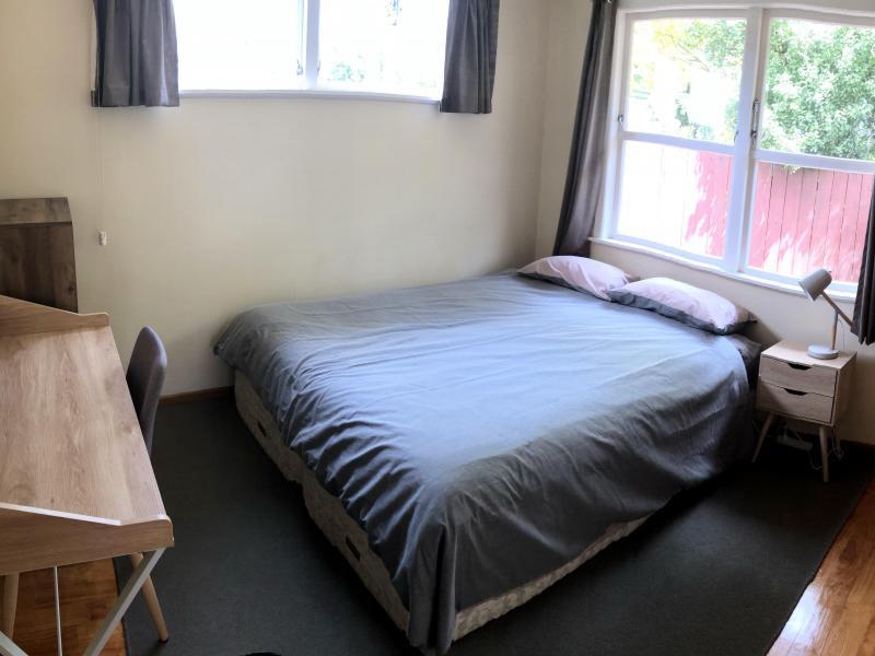 Auckland - $260