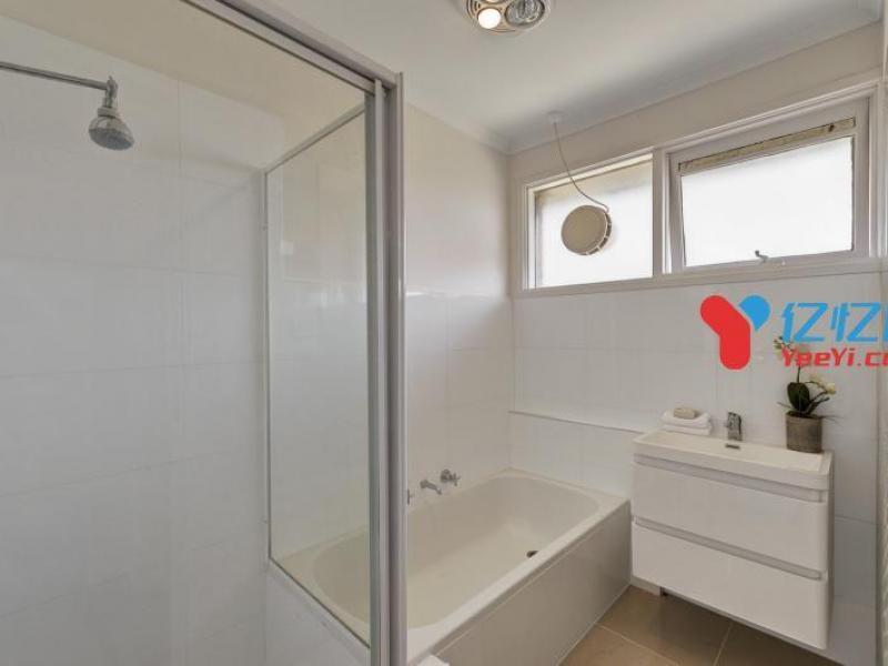 Camberwell, VIC - $310