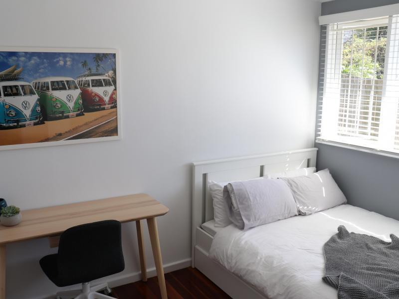 Holland Park West, QLD - $260