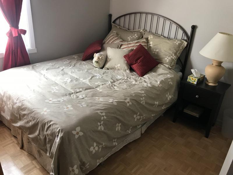 Montréal, QC - $230