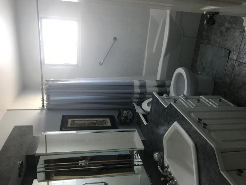 Montréal, QC - $230