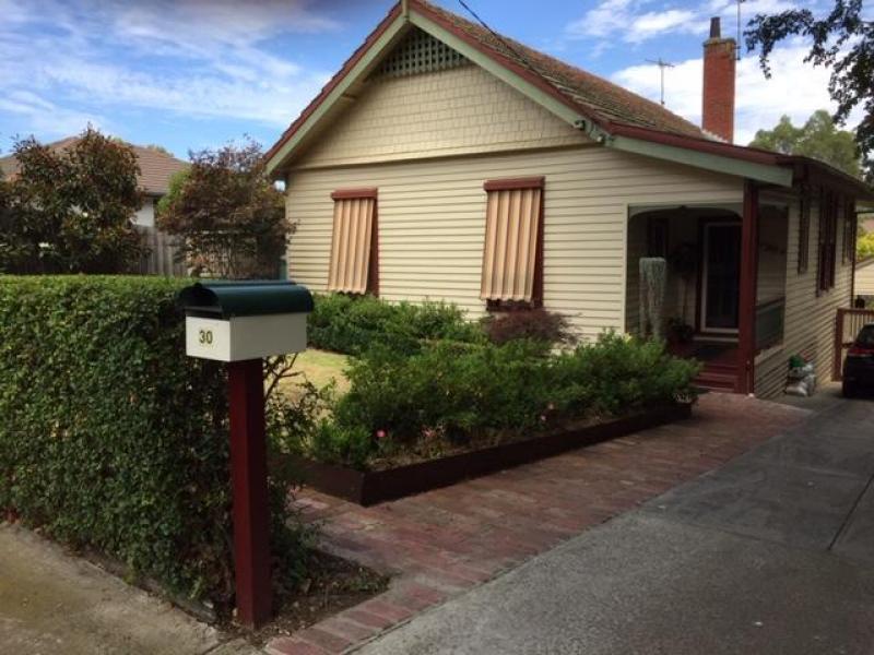 Surrey Hills, VIC - $310