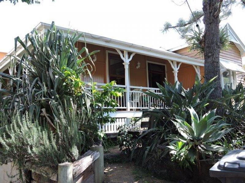 Highgate Hill, QLD - $260