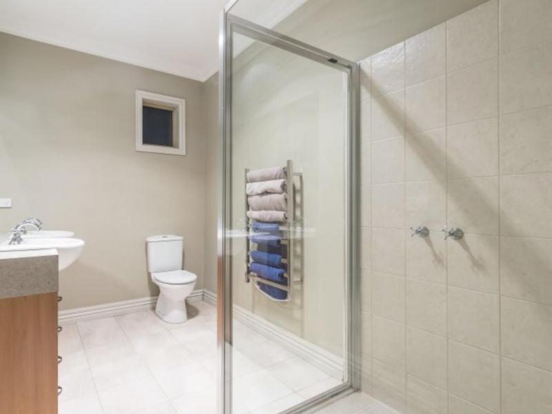 Hillside, VIC - $360