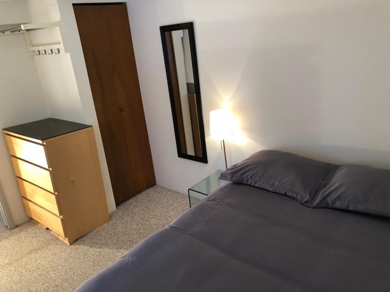 Vancouver, BC - $380