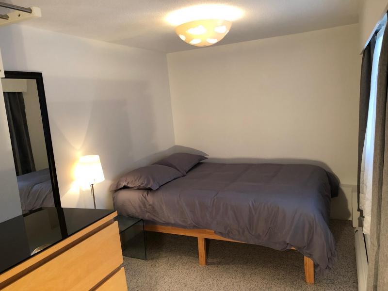Vancouver, BC - $380